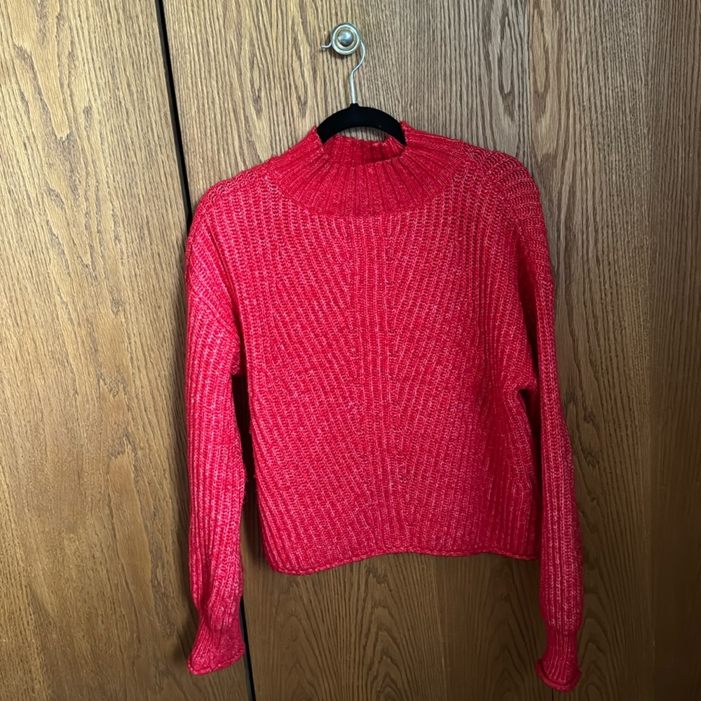 Brand: SO - Size: Large - Color: Red